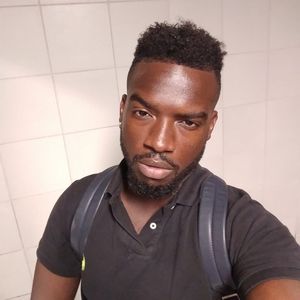 Meet your Posher, Alie